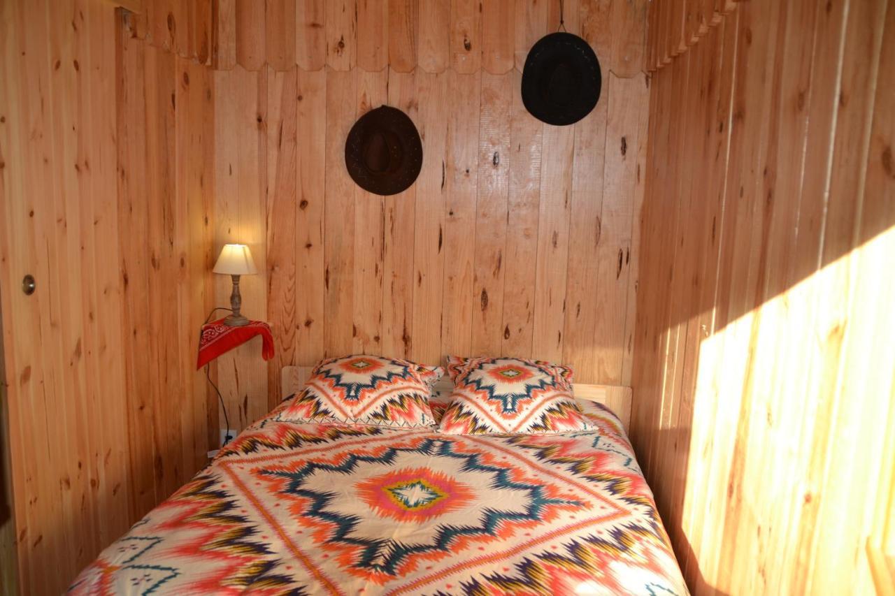 Le Ranch Amadeus Bed & Breakfast Saint-Paul-en-Born Eksteriør bilde