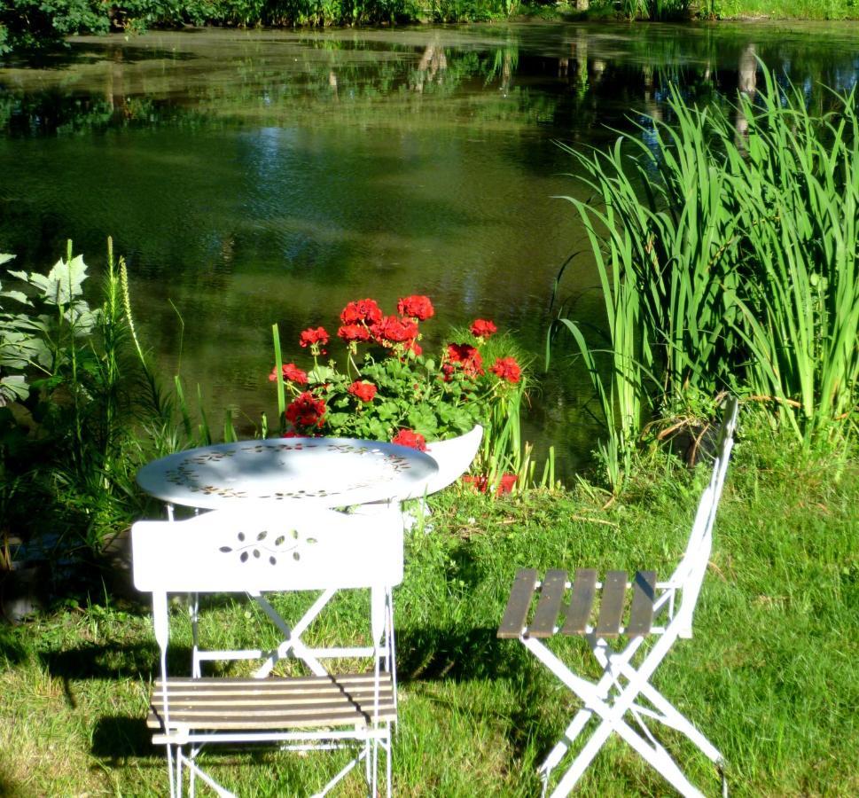 Le Ranch Amadeus Bed & Breakfast Saint-Paul-en-Born Eksteriør bilde